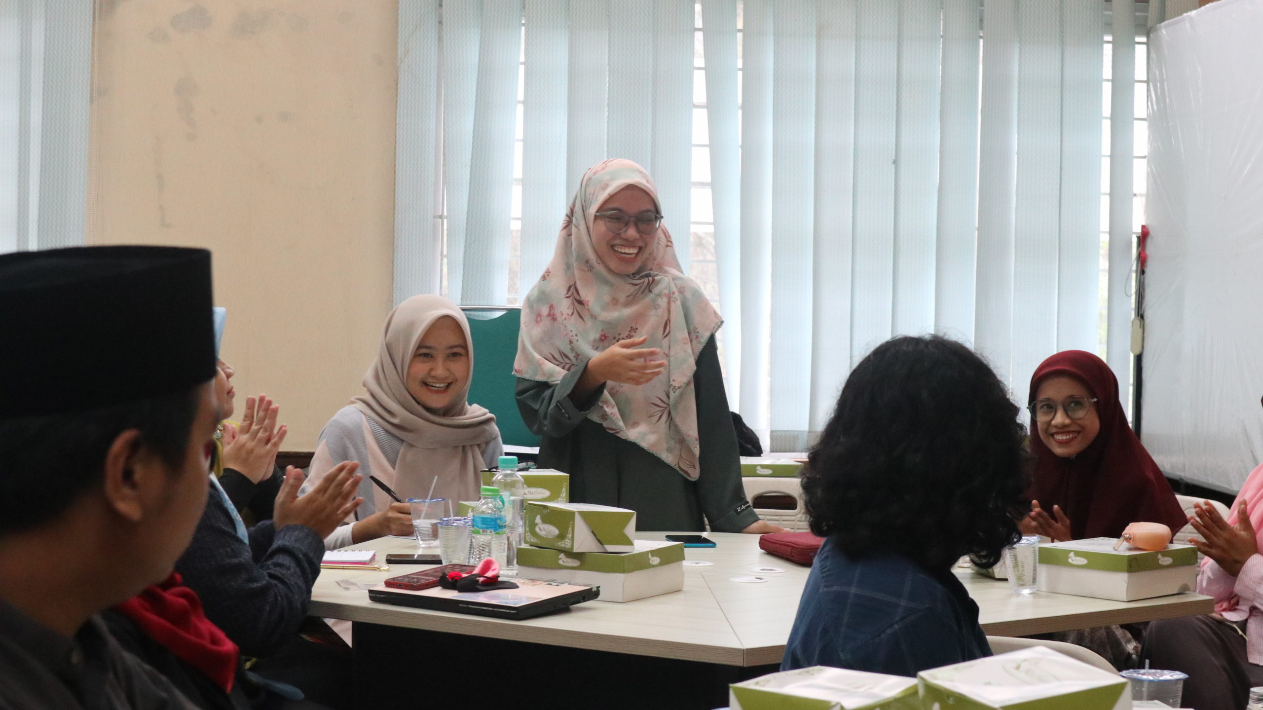 Diskusi Penguatan Jaringan bersama Ulama Perempuan Muda Wilayah Bandung Raya 3 scaled - Gemilang Sehat