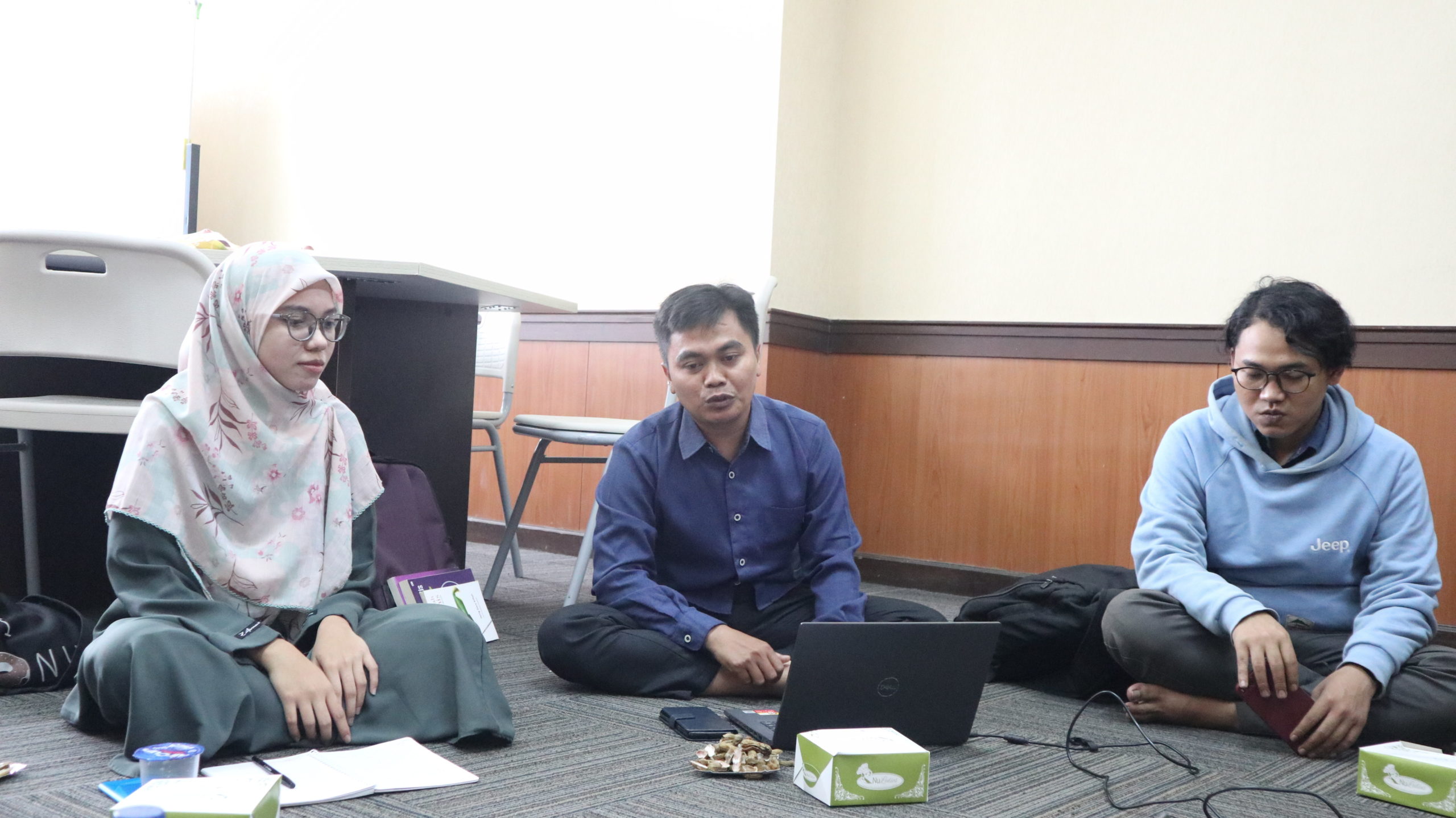 Diskusi Penguatan Jaringan bersama Ulama Perempuan Muda Wilayah Bandung Raya scaled - Gemilang Sehat