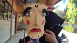 Wayang Botol: Ketika Anak Desa di Loteng Bersuara Lewat Budaya 1 - Gemilang Sehat wayang botol1 - Gemilang Sehat